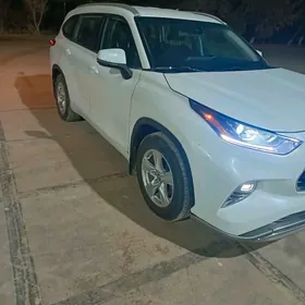 Toyota Highlander 2024