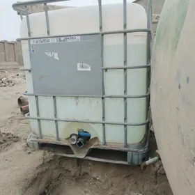 1-тон бочка. Еврокуб.