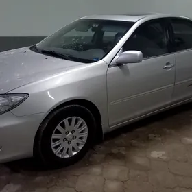 Toyota Camry 2005