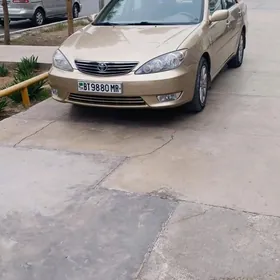 Toyota Camry 2005