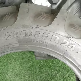 Traktor  Teker 280/85R24 320/85Ŕ24