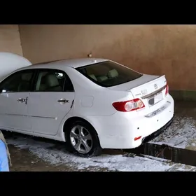 Toyota Corolla 2012