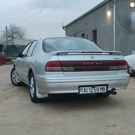 Nissan Cefiro 1999