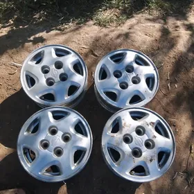 Nissan disgasy 14 lik