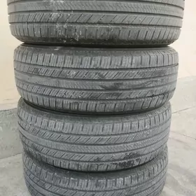 235 65 18 YOKOHAMA 23