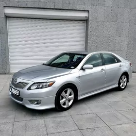 Toyota Camry 2010