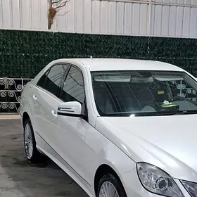 Mercedes-Benz E350 2011
