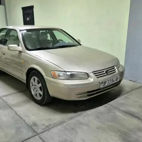 Toyota Camry 1998