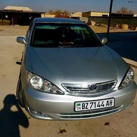 Toyota Camry 2003
