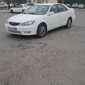 Toyota Camry 2003