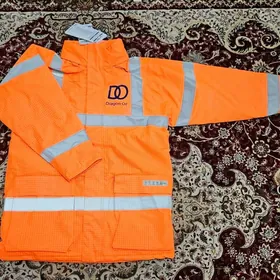 Зимняя куртка "L"