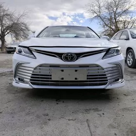 camry bamper 2018-2023