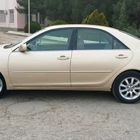 Toyota Camry 2003
