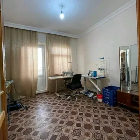 продам 1 комнатная 30мкр