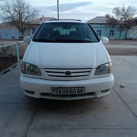 Toyota Sienna 2002