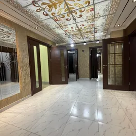 Taze gurtly 4 komnat 1 etaj