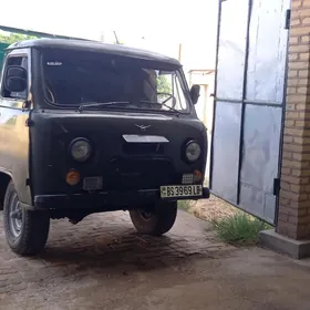 UAZ 452 1991