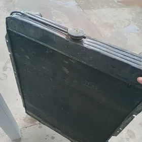 Маз краз Радятр