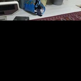 кассовый аппарат и чек снимате