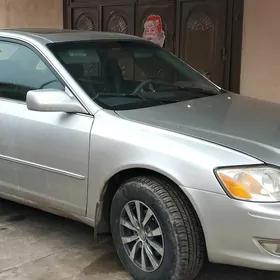 Toyota Avalon 2001
