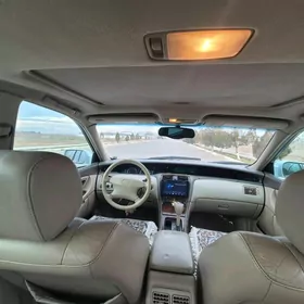 Toyota Avalon 2000