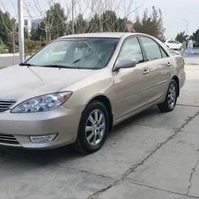 Toyota Camry 2004