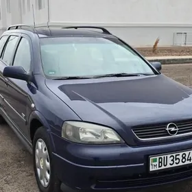 Opel Astra 2003