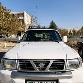 Nissan Patrol 1997
