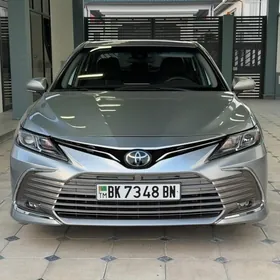 Toyota Camry 2023