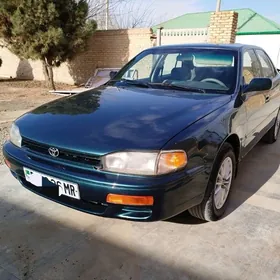 Toyota Camry 1993
