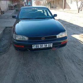 Toyota Camry 1993