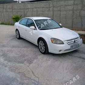 Nissan Altima 2004