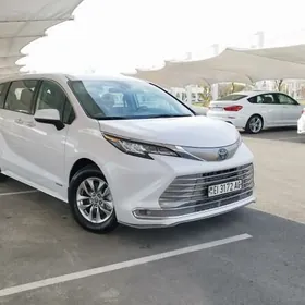 Toyota Sienna 2021