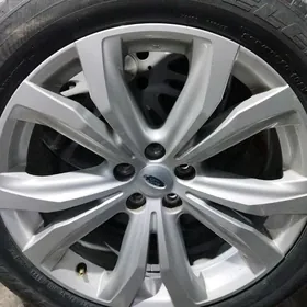 FORD DISKA 235 55 20