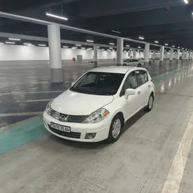 Nissan Versa 2009