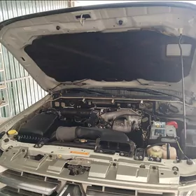 Mitsubishi Pajero 2008