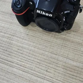 Nikon D 810