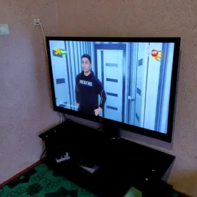 телевизор 50лик