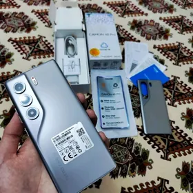 Tecno Camon 40Pro 256Gb!