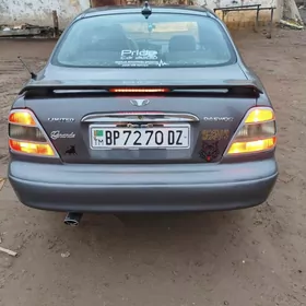 Daewoo Leganza 1998