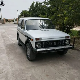 Lada Niva 1995