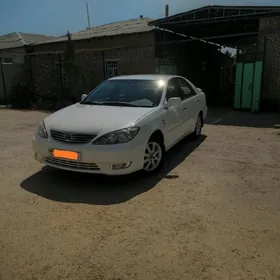 Toyota Camry 2005