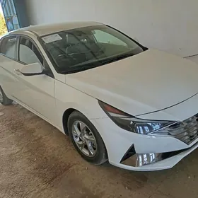 Hyundai Elantra 2021
