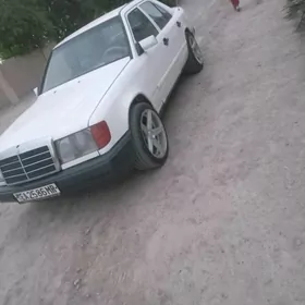 Mercedes-Benz 230E 1993