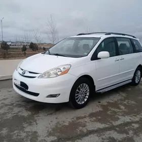 Toyota Sienna 2009