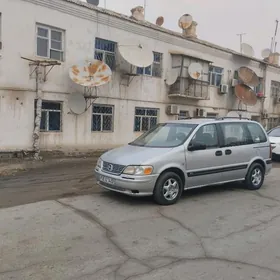 Opel Sintra 1999