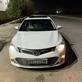 Toyota Avalon 2013