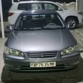 Toyota Camry 1998