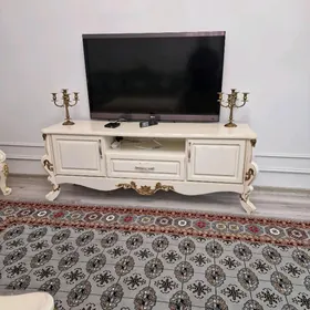 arenda Gurtly, 2 komnat,4 etaj