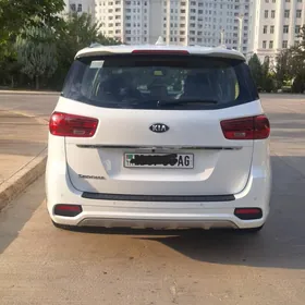 Kia Sedona 2019